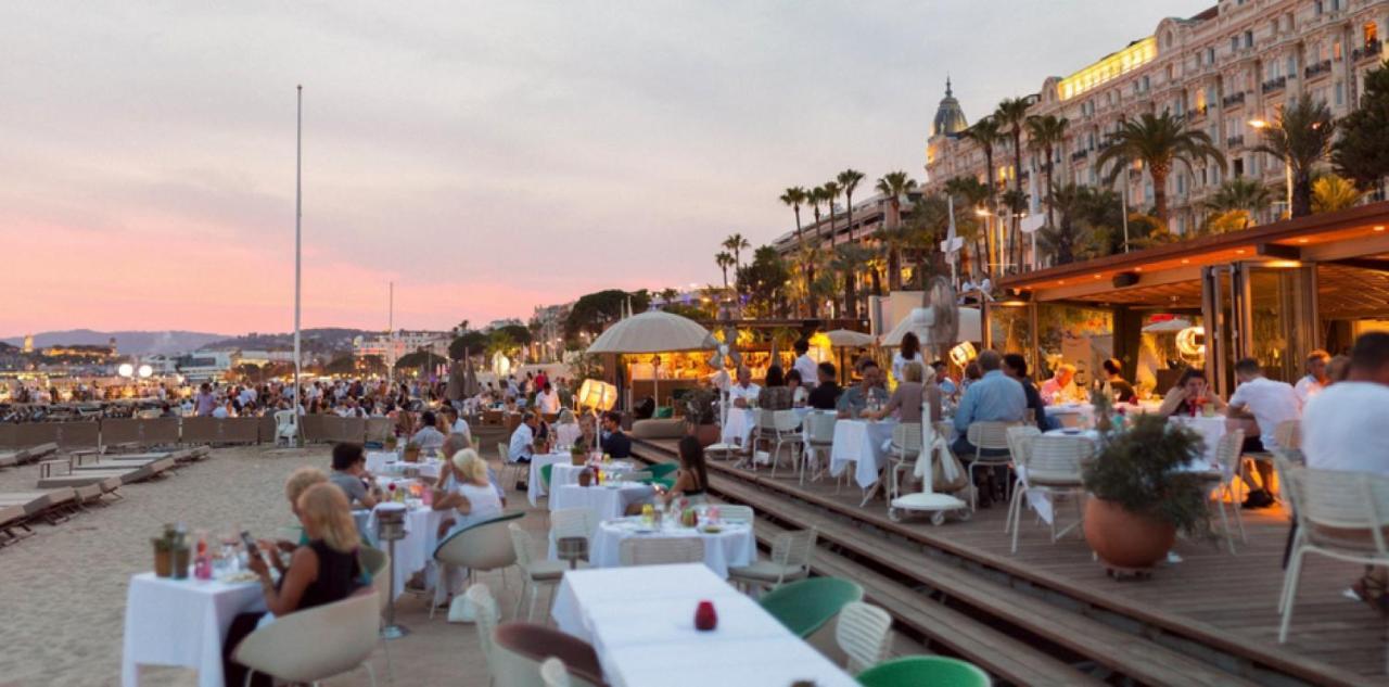 Apartamento The Loft - Superb 2 Bedrooms On Floor With Terrace - 10min To Palais & Beach!